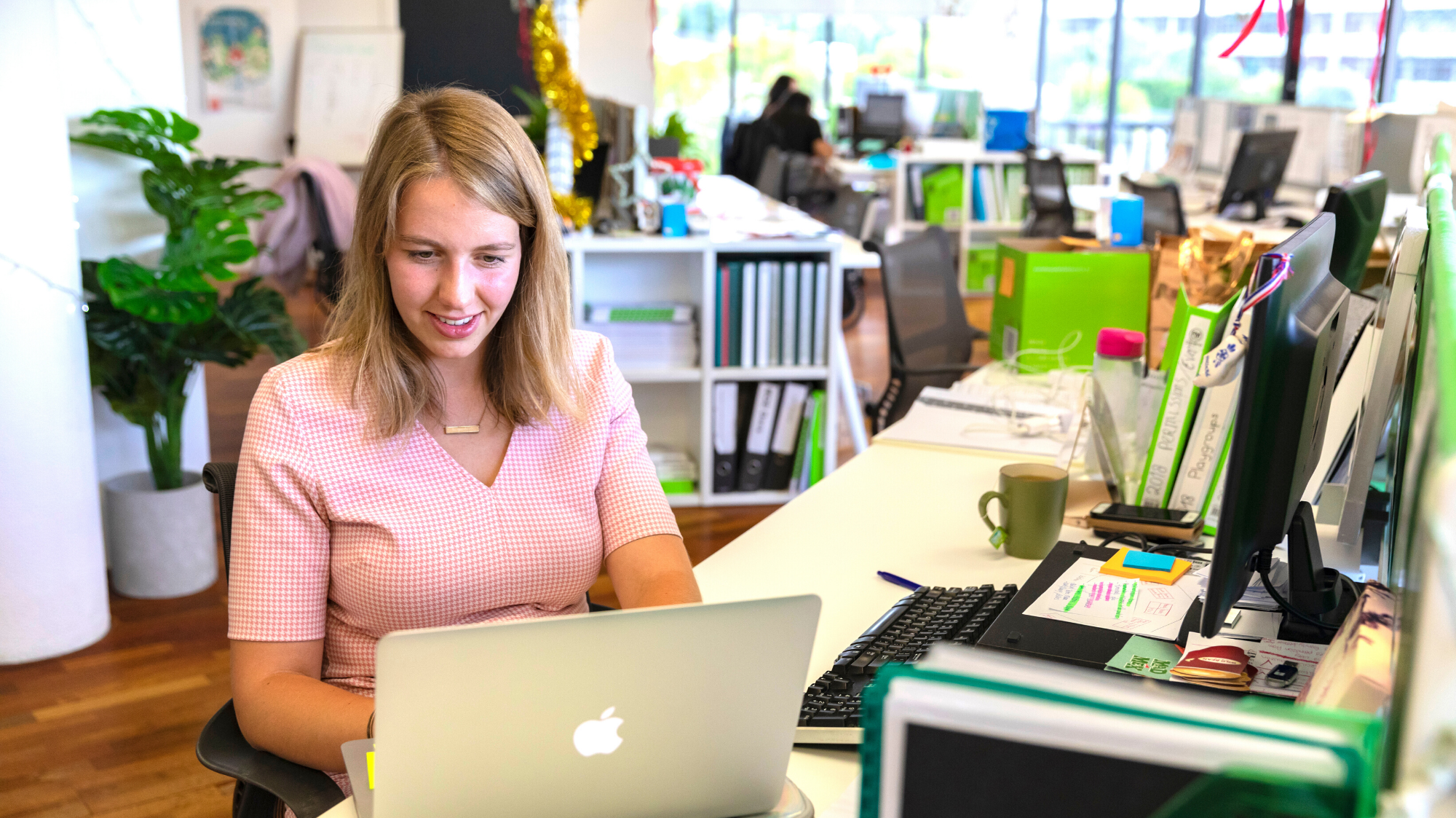GRAPHIC DESIGN INTERNSHIPS REMOTE